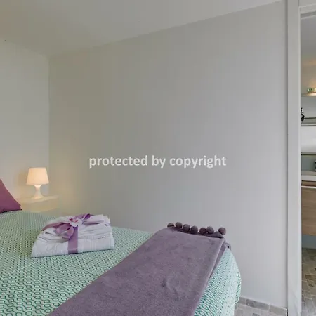 Luxury Sea View ليريسي