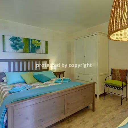Luxury Sea View ليريسي